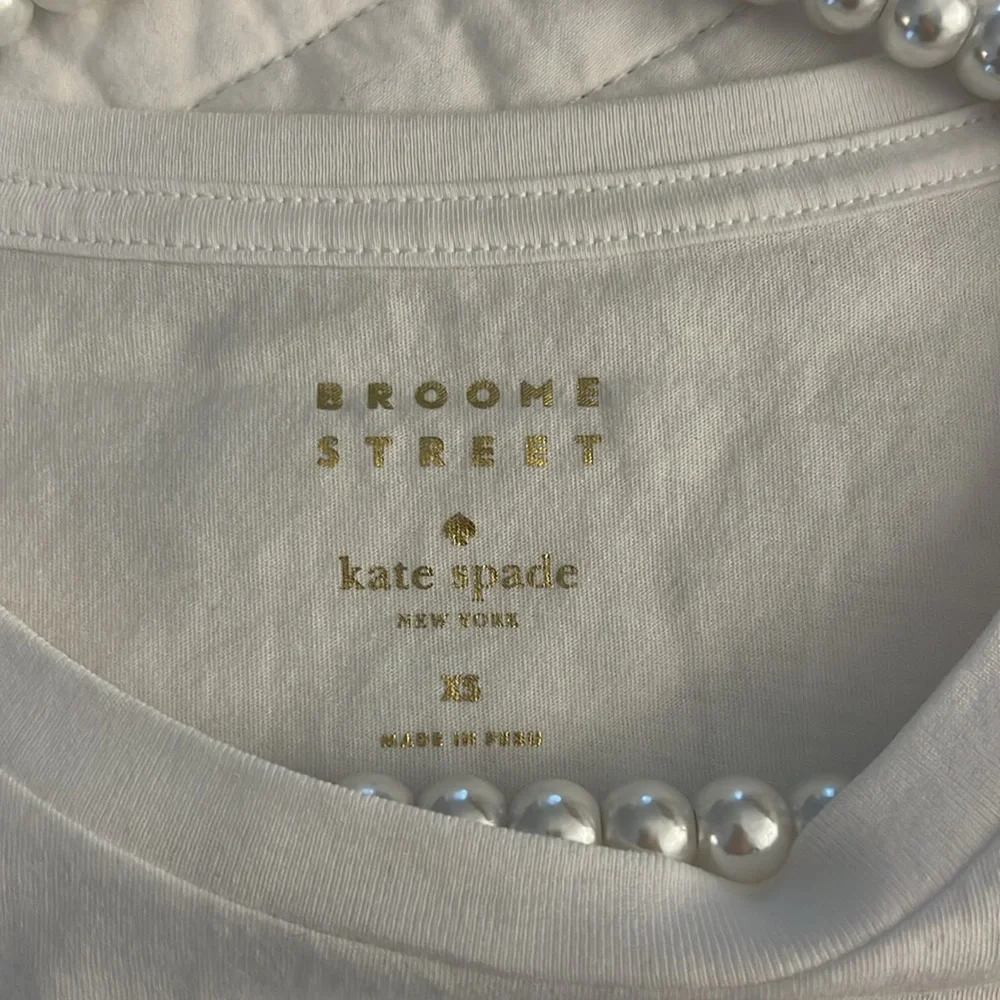 Kate SPADE white cuffed sleeve Santa Tee - Picture 8 of 8